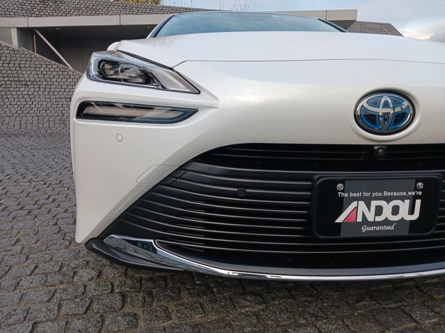 Toyota Mirai 2020-12 12237-5