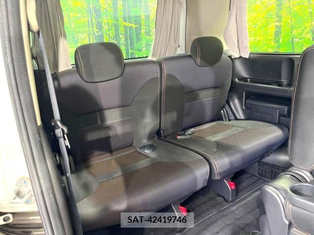 Nissan SERENA 2010-03 383815-10