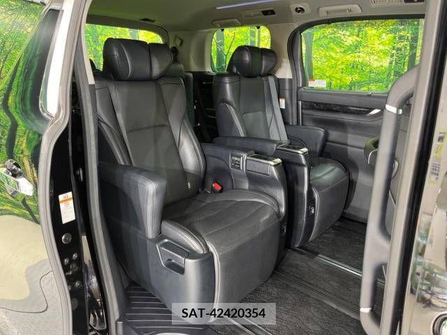 Toyota ALPHARD 2018-03 346529-9