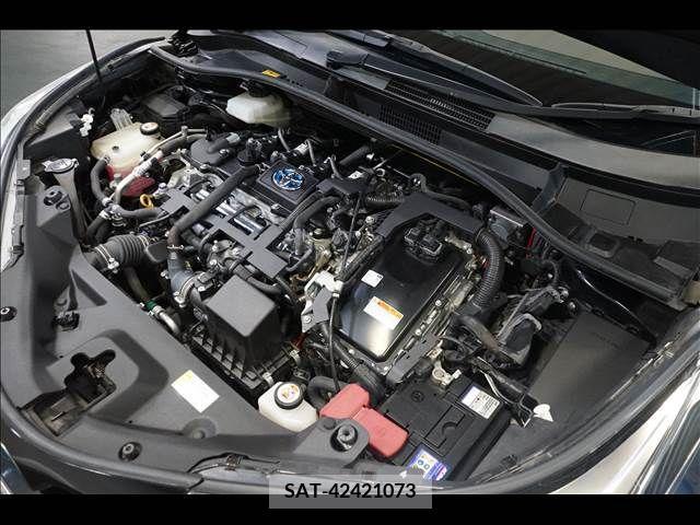 Toyota C-HR 2017-10 352261-19