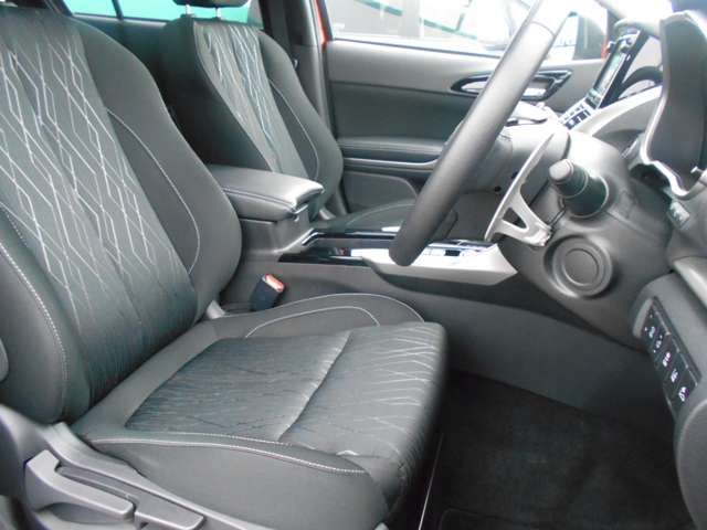 Mitsubishi ECLIPSE CROSS 2019-06 2889-11