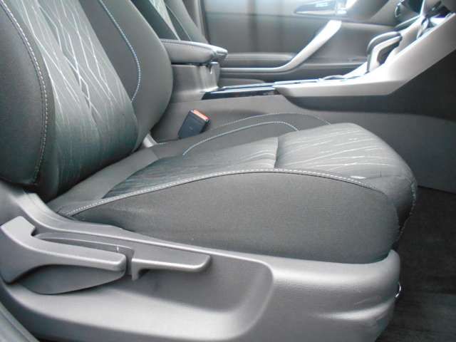 Mitsubishi ECLIPSE CROSS 2019-06 2889-10