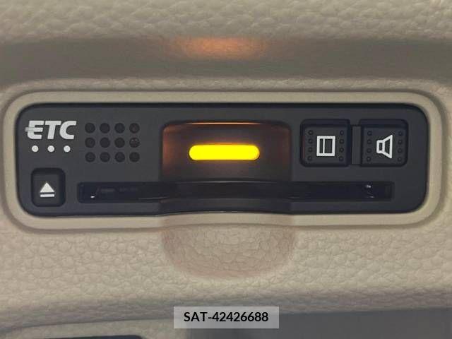 Honda N BOX 2018-04 278806-7