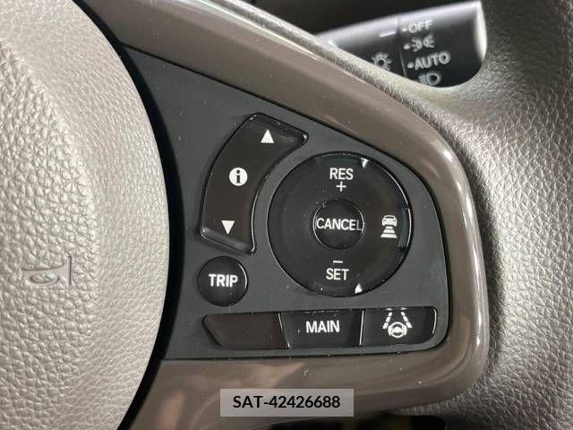 Honda N BOX 2018-04 278806-5