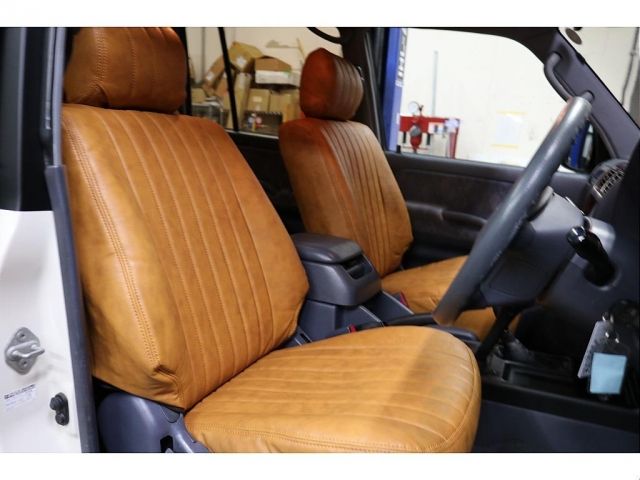 Toyota PRADO 2001-09 15859-13