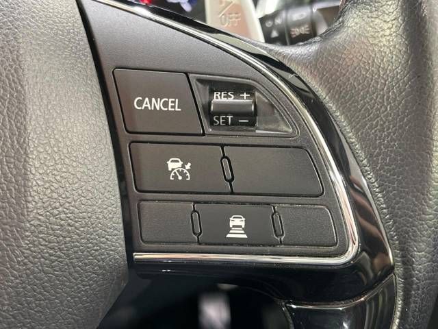 Mitsubishi OUTLANDER 2015-09 193842-4