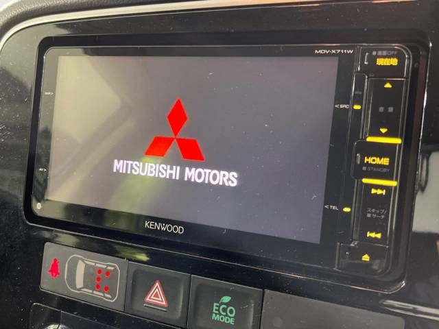 Mitsubishi OUTLANDER 2015-09 193842-3