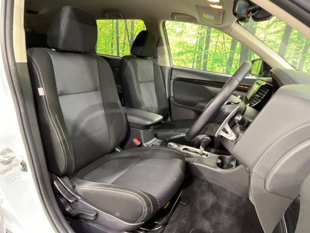 Mitsubishi OUTLANDER 2015-09 193842-8