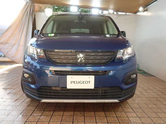 Peugeot Rifter 2023-03 23934-6