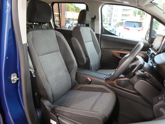 Peugeot Rifter 2023-03 23934-21