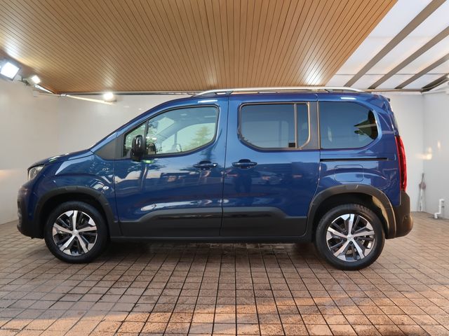 Peugeot Rifter 2023-03 23934-7