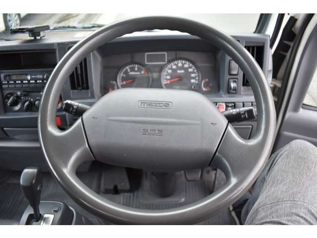 Mazda TITAN 2014-05 12846-3