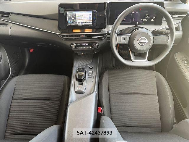 Nissan NOTE 2022-04 280111-1