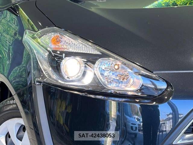 Toyota SIENTA 2016-06 238089-13