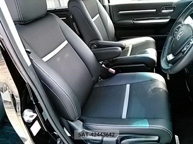 Honda STEP WGN 2018-02 368815-13