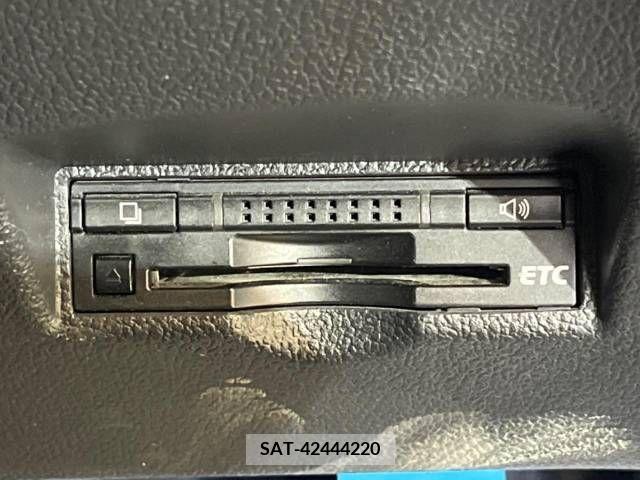 Toyota PRIUS 2016-04 366591-5