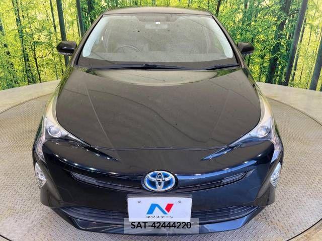 Toyota PRIUS 2016-04 366591-14