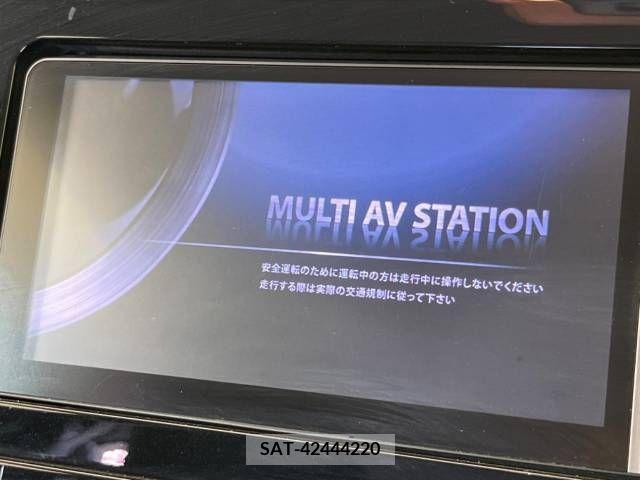 Toyota PRIUS 2016-04 366591-2