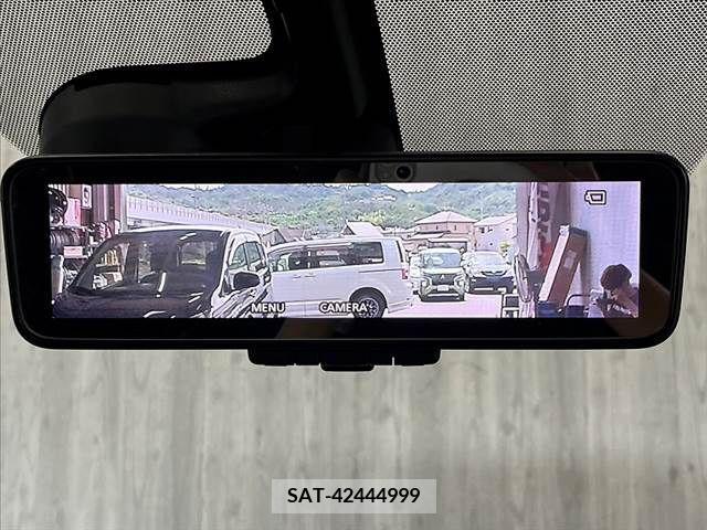 Nissan NOTE 2017-05 302417-3