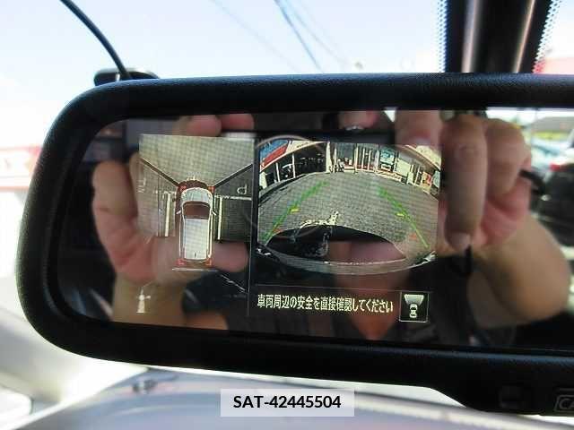 Nissan NOTE 2012-09 365346-5