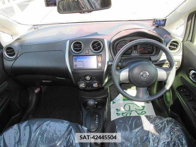 Nissan NOTE 2012-09 365346-1