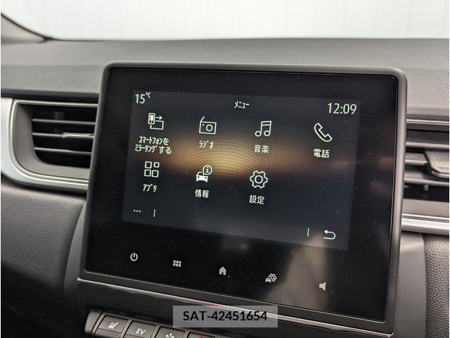 Renault CAPTUR 2022-10 243838-6