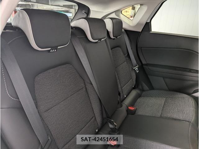 Renault CAPTUR 2022-10 243838-4