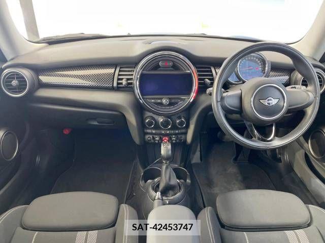 Bmw MINI 2015-04 211142-1