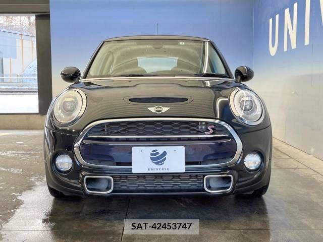 Bmw MINI 2015-04 211142-15