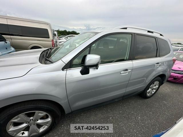 Subaru FORESTER 2012-11 386842-7