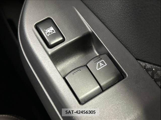 Nissan Caravan 2023-02 389863-15