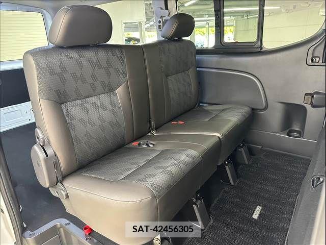 Nissan Caravan 2023-02 389863-8