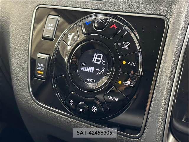 Nissan Caravan 2023-02 389863-14