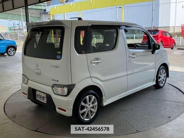 Suzuki WAGON R 2017-03 371047-18