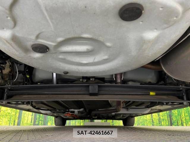 Toyota SIENTA 2017-06 314435-19
