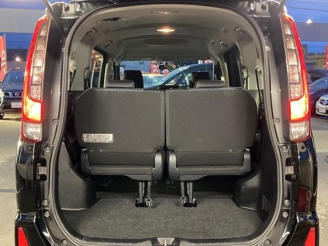Toyota NOAH 2014-01 33-24