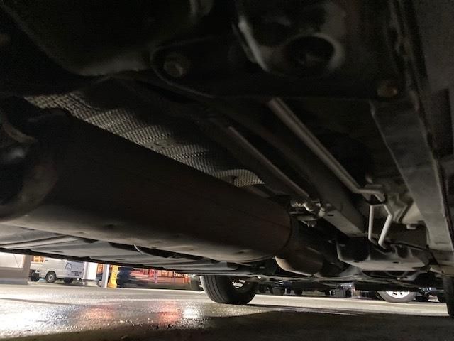 Toyota NOAH 2014-01 33-28