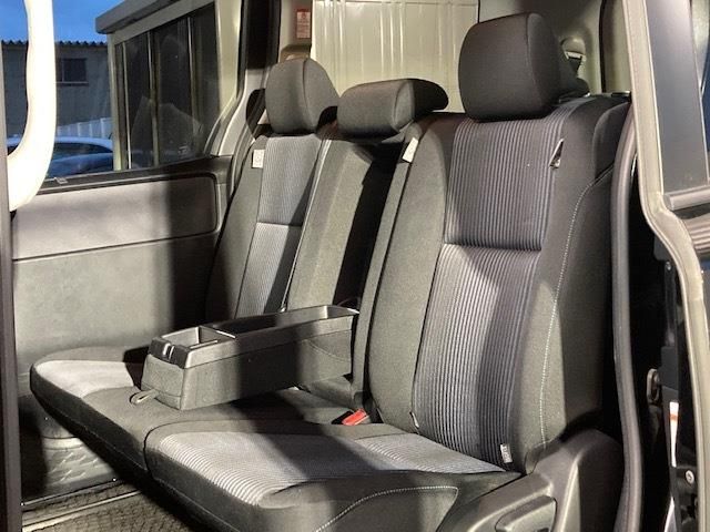 Toyota NOAH 2014-01 33-22