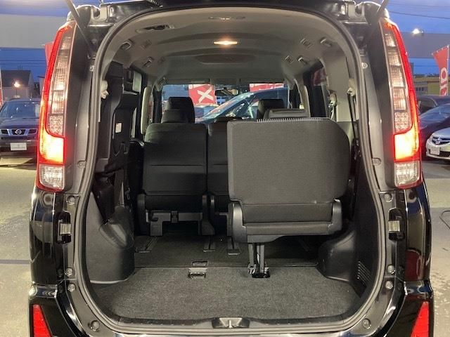 Toyota NOAH 2014-01 33-25