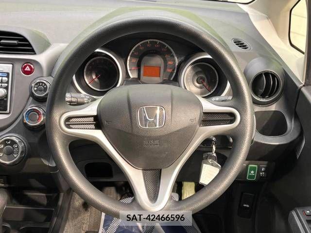 Honda FIT 2011-06 251968-10