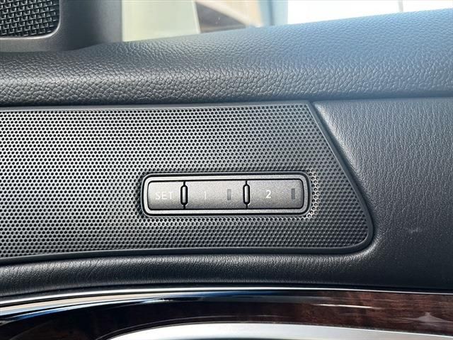 Nissan FUGA HYBRID 2011-12 4707-29