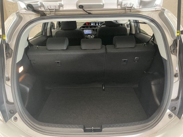 Toyota AQUA 2017-03 15371-13