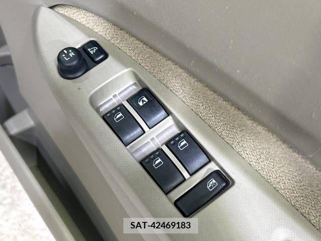 Daihatsu MOVE 2012-08 277912-5