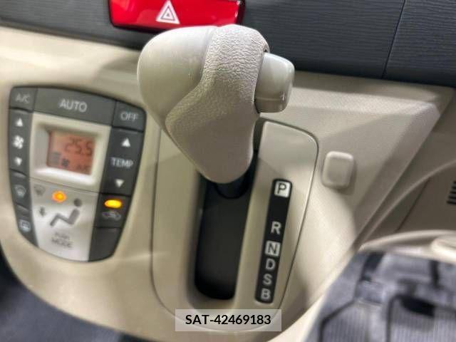 Daihatsu MOVE 2012-08 277912-19
