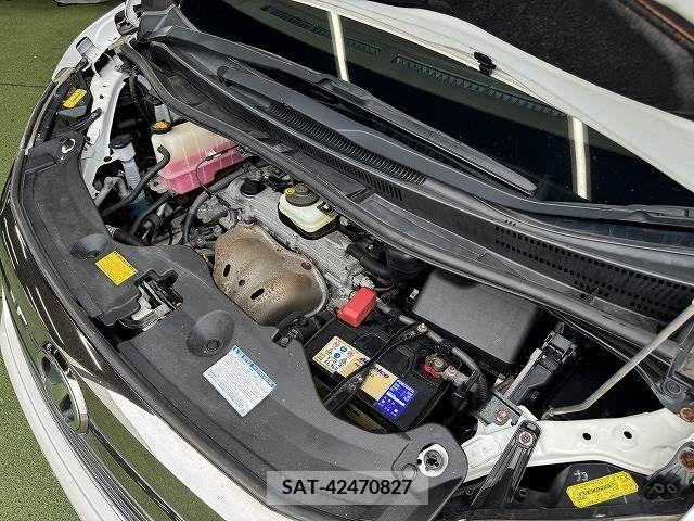 Toyota VELLFIRE 2012-05 341336-19