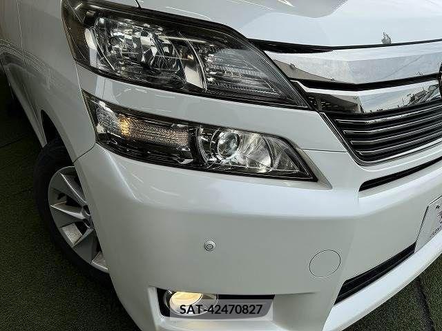 Toyota VELLFIRE 2012-05 341336-18