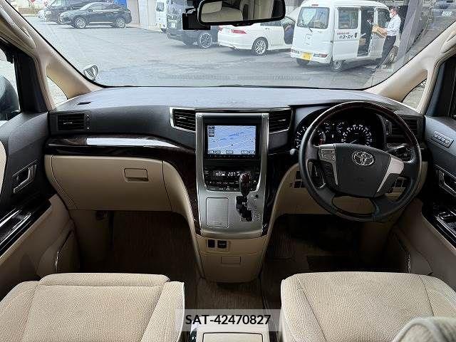 Toyota VELLFIRE 2012-05 341336-1