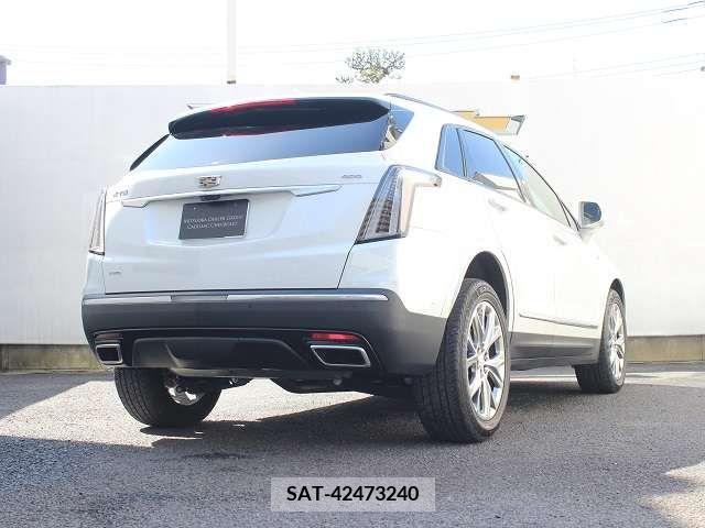 Cadillac XT5 2020-03 209468-2