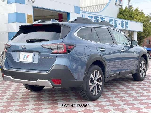 Subaru OUTBACK 2022-09 229003-17