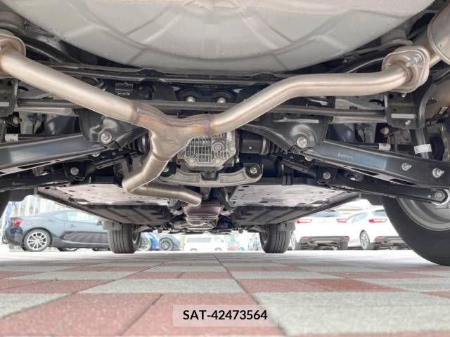 Subaru OUTBACK 2022-09 229003-19